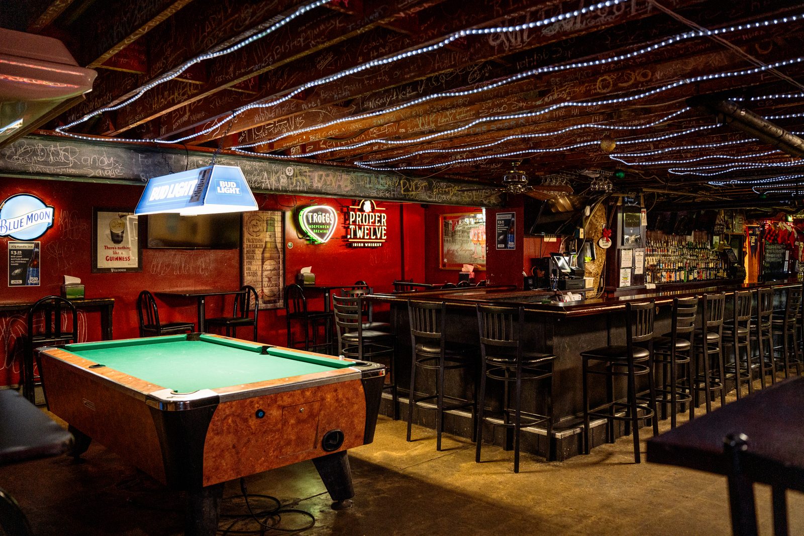 The bar at The Jug Handle Inn